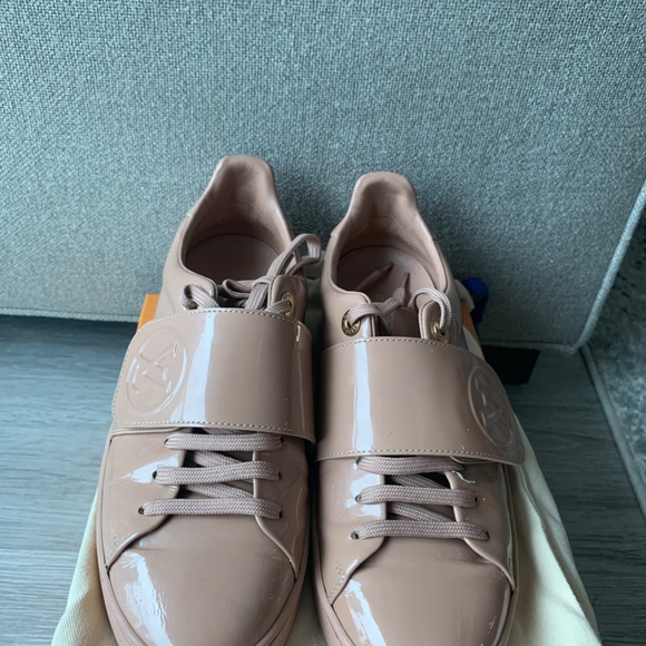 Louis Vuitton NUDE/TAN Frontrow Sneakers - Picture 4 of 8